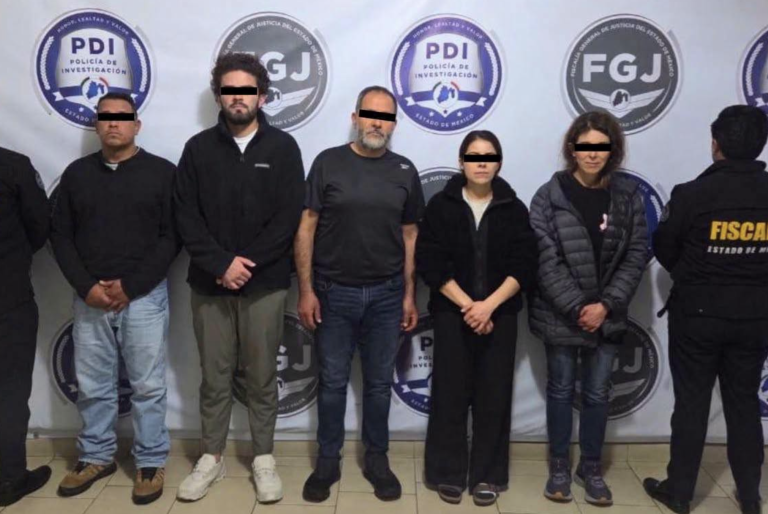 Extorsionadores IA Michoacán